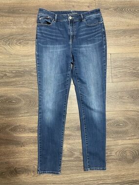 Chico's Blue Stretch Denim Jeggings - Slim Fit platinum pants bottoms size 8